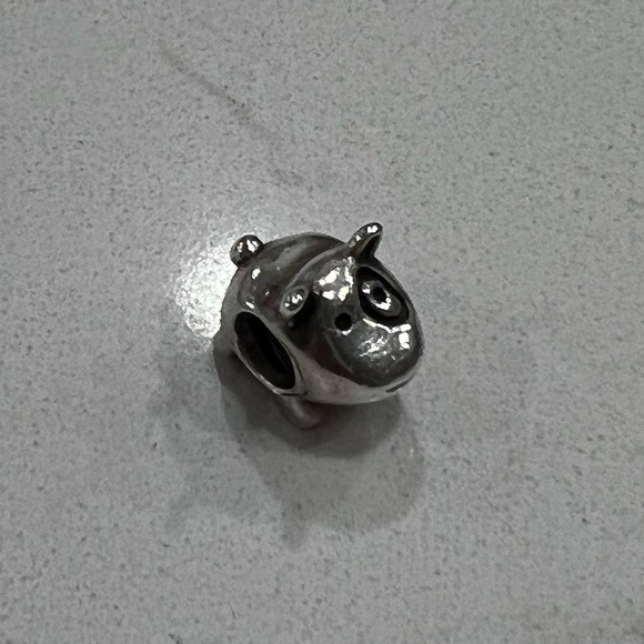 Pandora Dog Charm - Picture 2 of 3